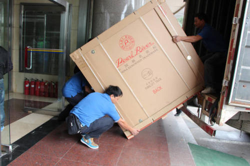 清城钢琴贵重工艺品无忧运